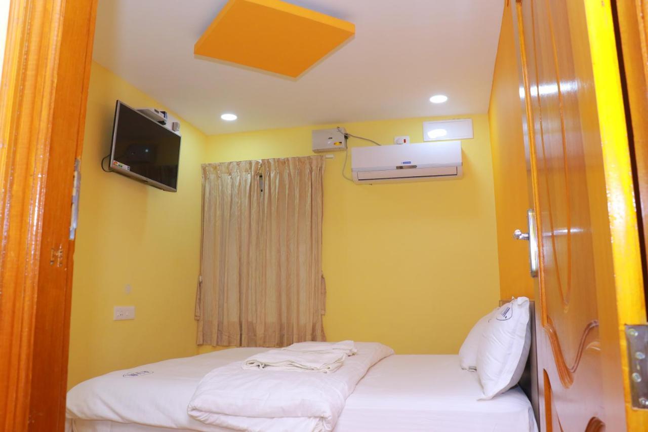 ホテルAvm Residency Paramagudi エクステリア 写真